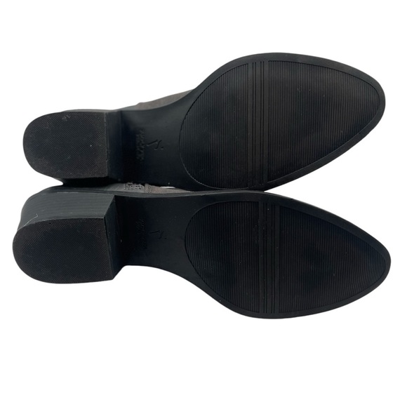 Simply Vera Vera Wang Ankle Boots, grey suede & leather side zip size 10M - Picture 3 of 7